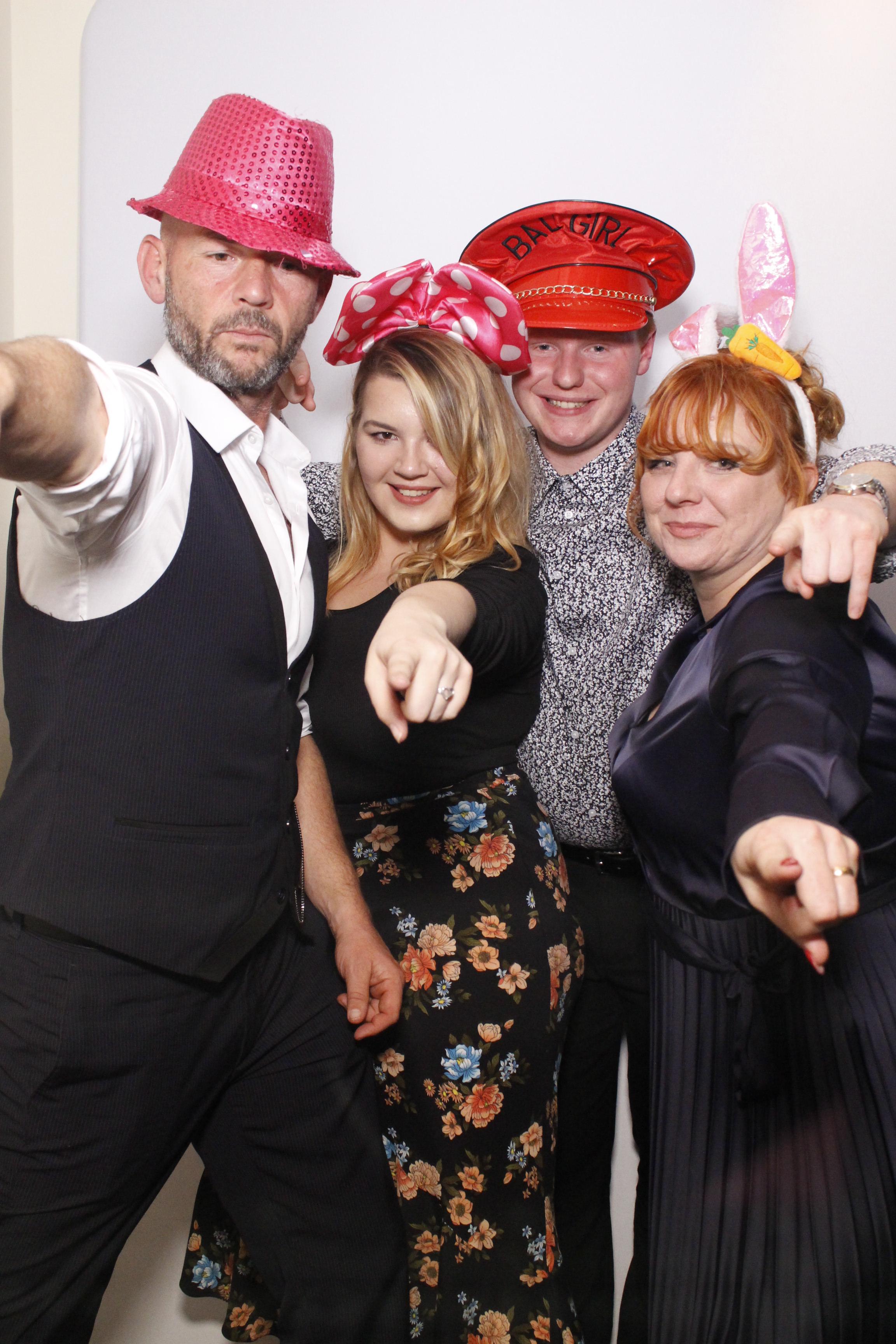 Luke & Emily's Wedding | View more photos from the event at gallery.myphotoboothexperience.co.uk/u/MyPhotoBoothExperienceLtd/Luke-Emilys-Wedding